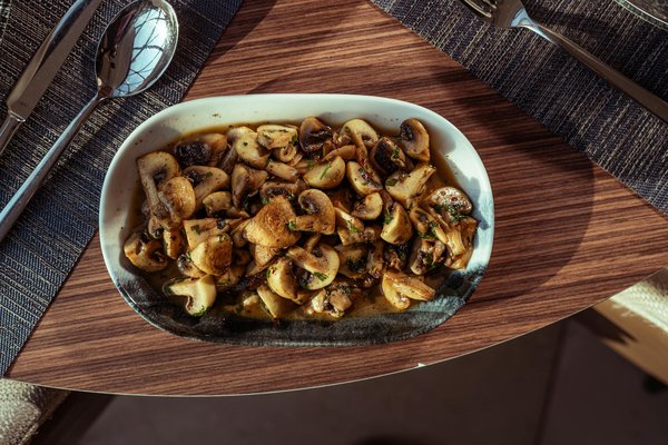 Quels sont les ingrédients clés d'un hachis parmentier traditionnel ?