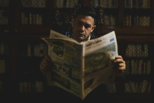 Revolutionizing City Commutes: Boosting Traffic Flow in UK Metropolises with Intelligent Traffic Signals