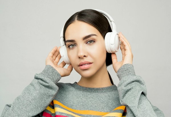 Why Is the UK Housing Market Experiencing Such Volatility?